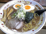 新宿源_正油ラーメン大盛_20060320.jpg