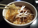 刀削麺荘葱油麺.jpg
