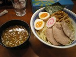 いそじ_まる得つけめん中盛_20080221.jpg